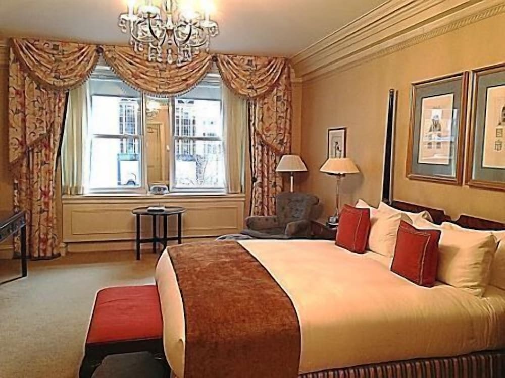 The Sherry Netherland — Hotel rooms in New York City, New York State