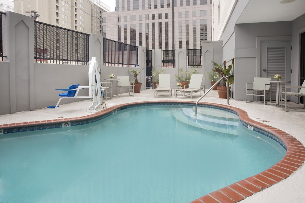 Holiday Inn Express New Orleans Downtown by IHG — Main photo in New Orleans, Louisiana