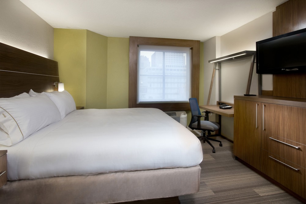 Holiday Inn Express New Orleans Downtown by IHG — Hotel rooms in New Orleans, Louisiana