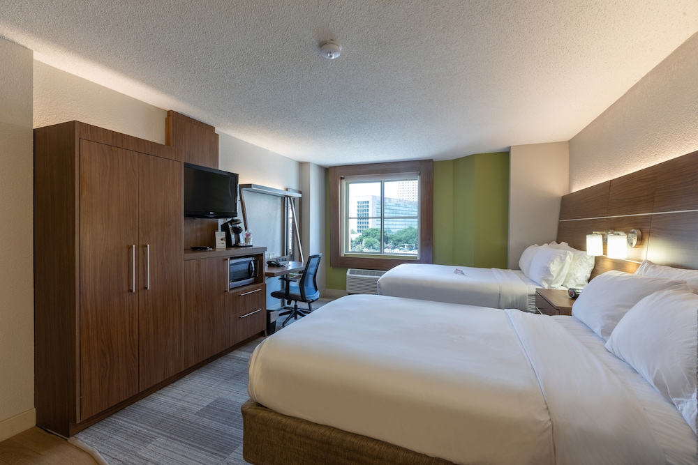 Holiday Inn Express New Orleans Downtown by IHG — Hotel rooms in New Orleans, Louisiana