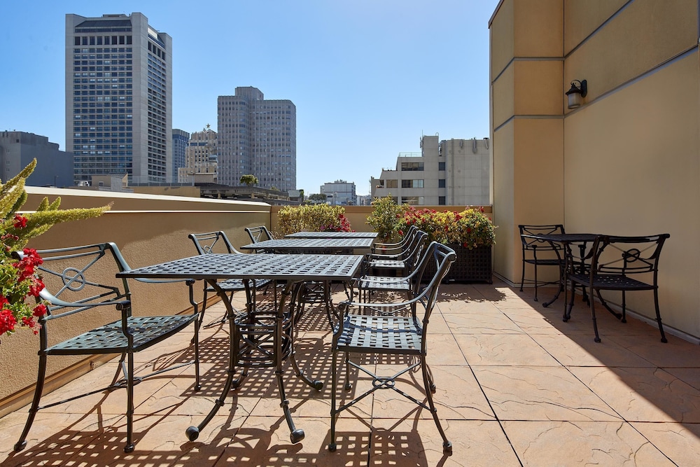 Orchard Garden Hotel — Restaurant & bars in San Francisco, California