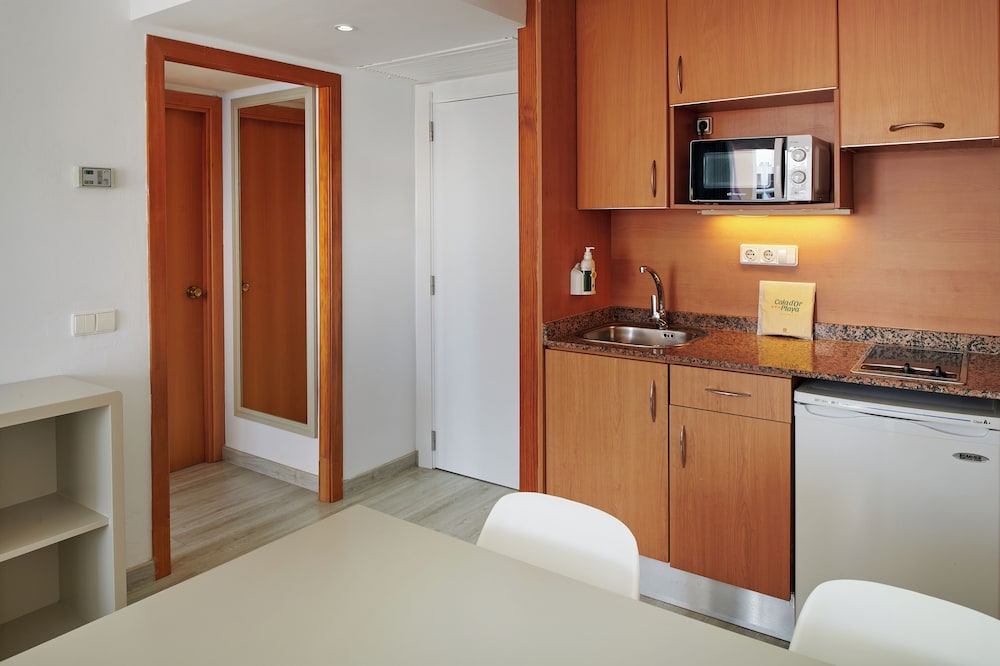 Hotel Cala d'or Playa — Hotel rooms in Cala d´Or, Balearic Islands