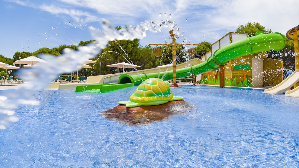 Hotel Cala d'or Playa — Swimming pool in Cala d´Or, Balearic Islands