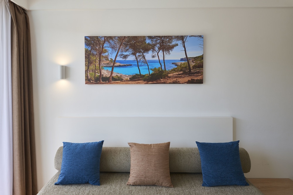 Hotel Cala d'or Playa — Hotel rooms in Cala d´Or, Balearic Islands
