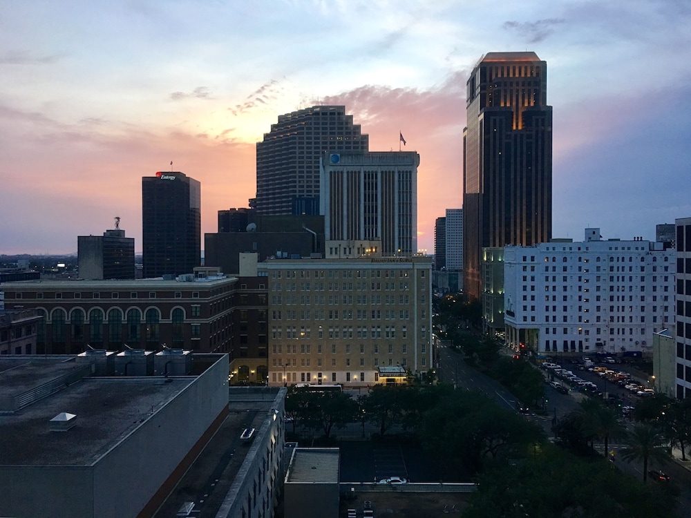 Blake Hotel New Orleans — Hotel building in New Orleans, Louisiana