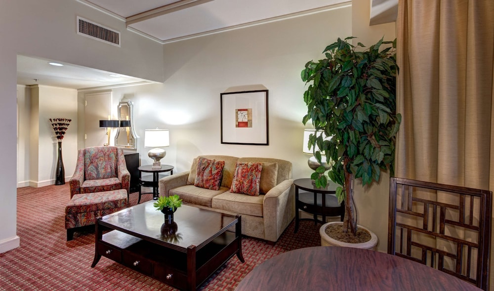 Blake Hotel New Orleans — Hotel rooms in New Orleans, Louisiana