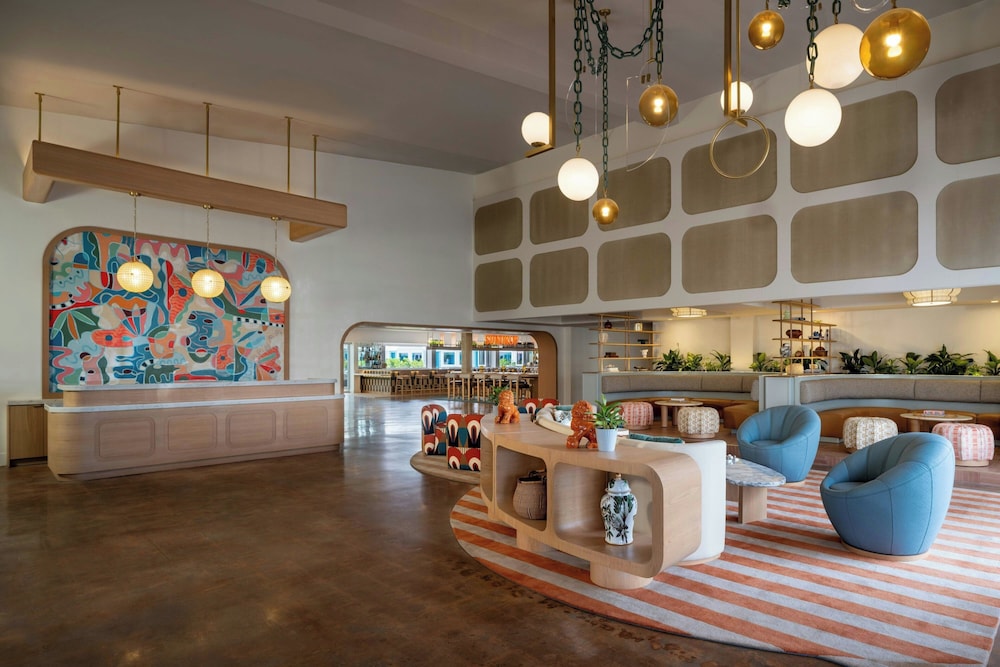 The Luce, St. Pete Beach, a Tribute Portfolio Hotel — Restaurant & bars in Treasure Island, Florida
