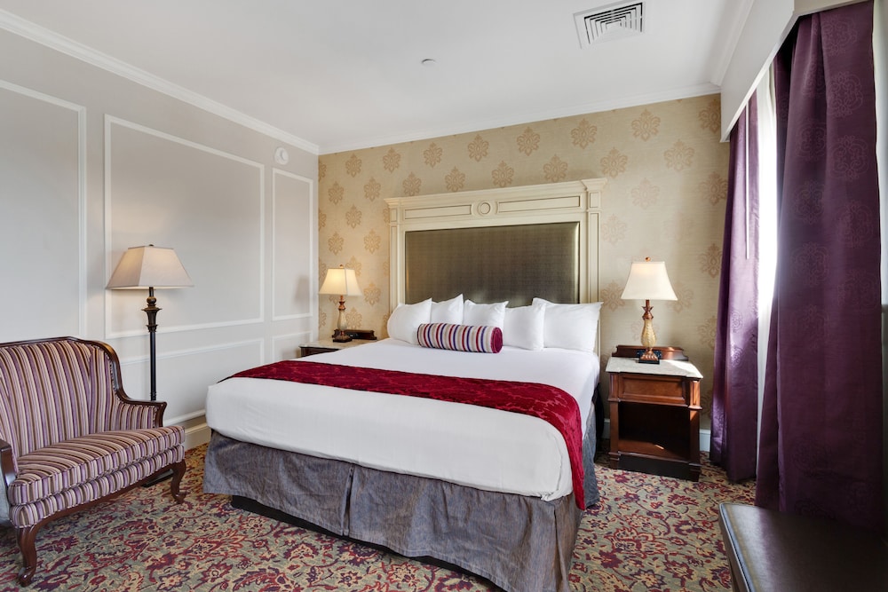 Prince Conti Hotel — Hotel rooms in New Orleans, Louisiana