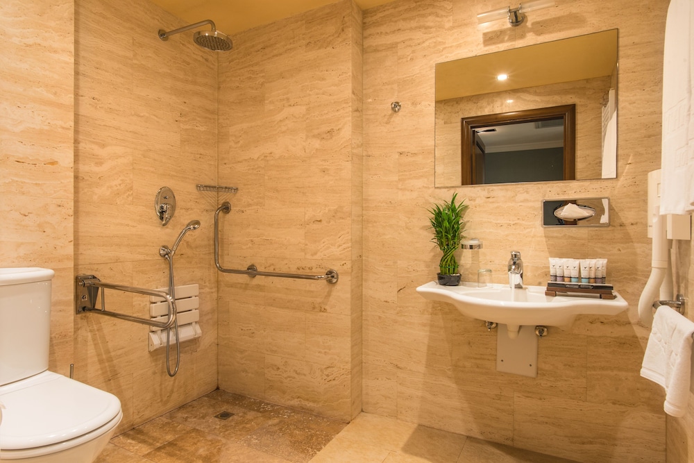 Rosslyn Thracia Hotel — Hotel rooms in Sofia, Sofia (province)