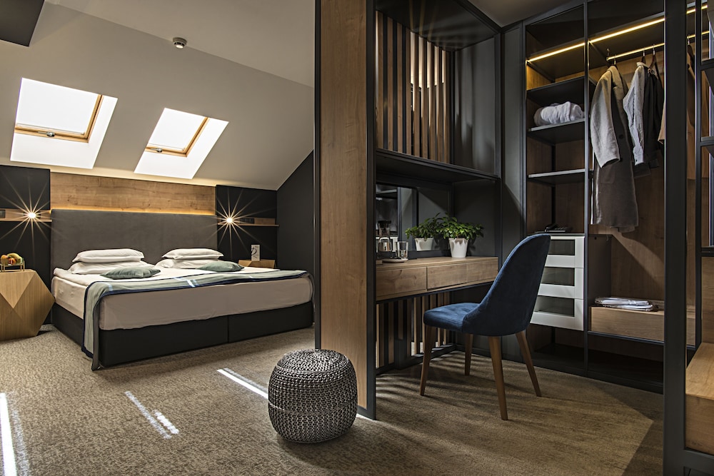 Rosslyn Thracia Hotel — Hotel rooms in Sofia, Sofia (province)