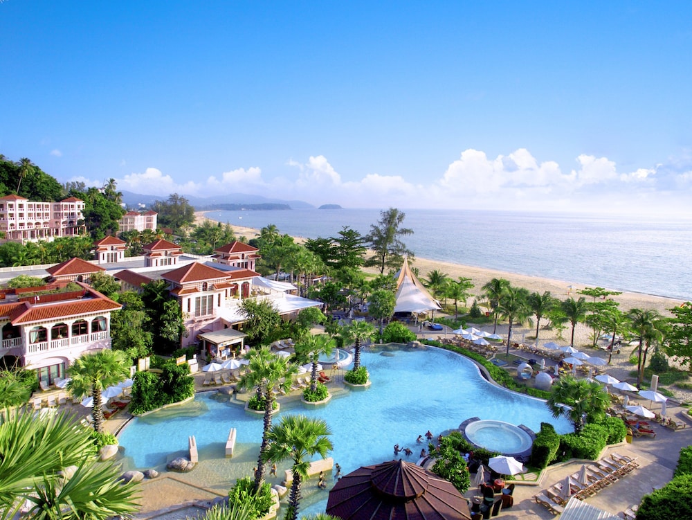 Centara Grand Beach Resort Phuket — Swimming pool in Karon, Phuket Province