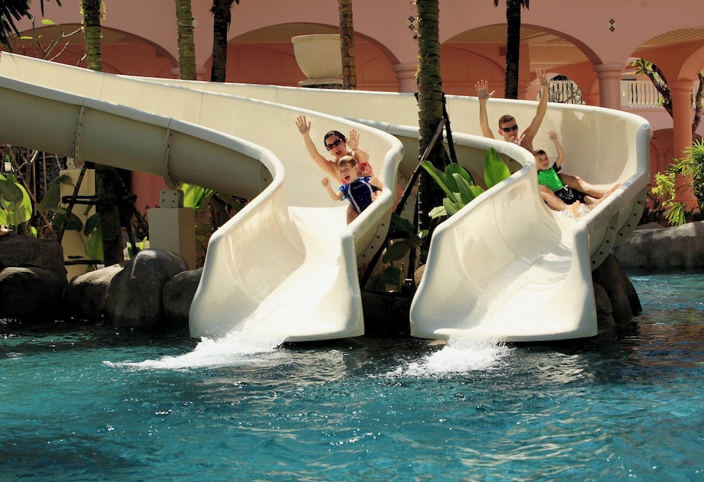 Centara Grand Beach Resort Phuket — Attractions for children in Karon, Phuket Province