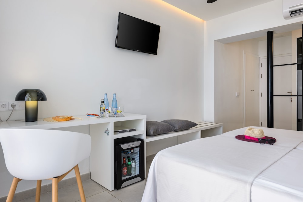 Hotel Vibra Mare Nostrum — Hotel rooms in Playa d'en Bossa, Balearic Islands