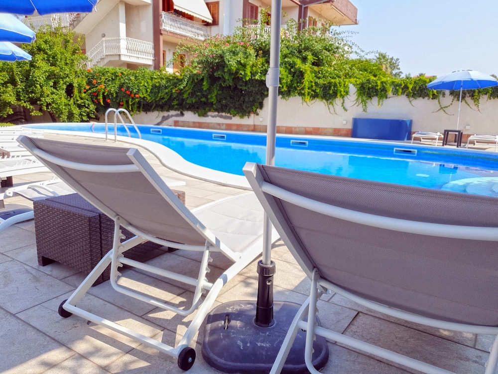 Hotel Alexander — Swimming pool in Giardini Naxos, Sicily