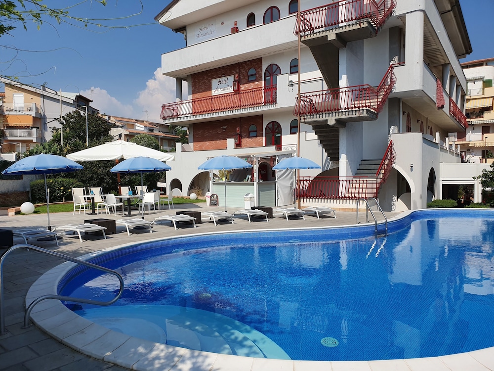 Hotel Alexander — Swimming pool in Giardini Naxos, Sicily