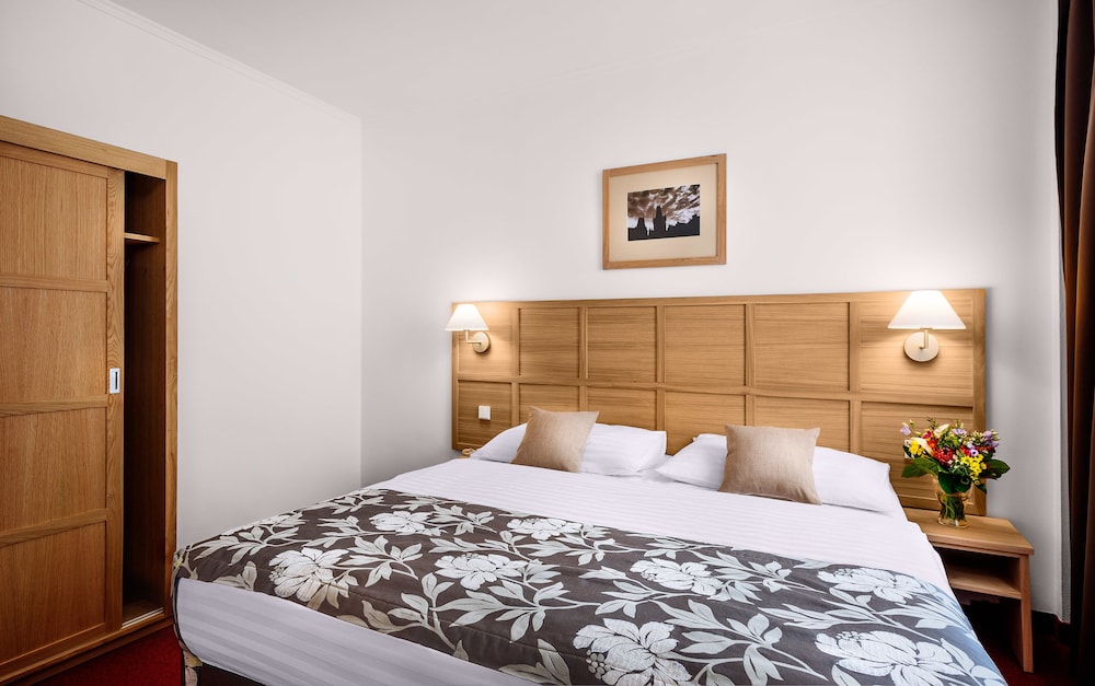 Central Hotel Prague — Hotel rooms in Prague, Prague