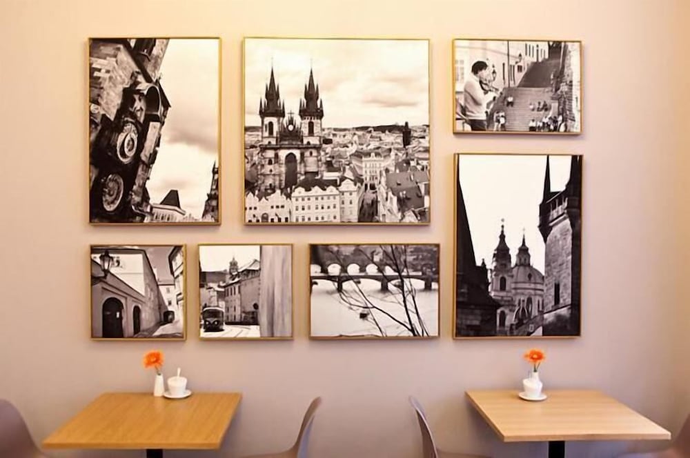 Central Hotel Prague — Restaurant & bars in Prague, Prague