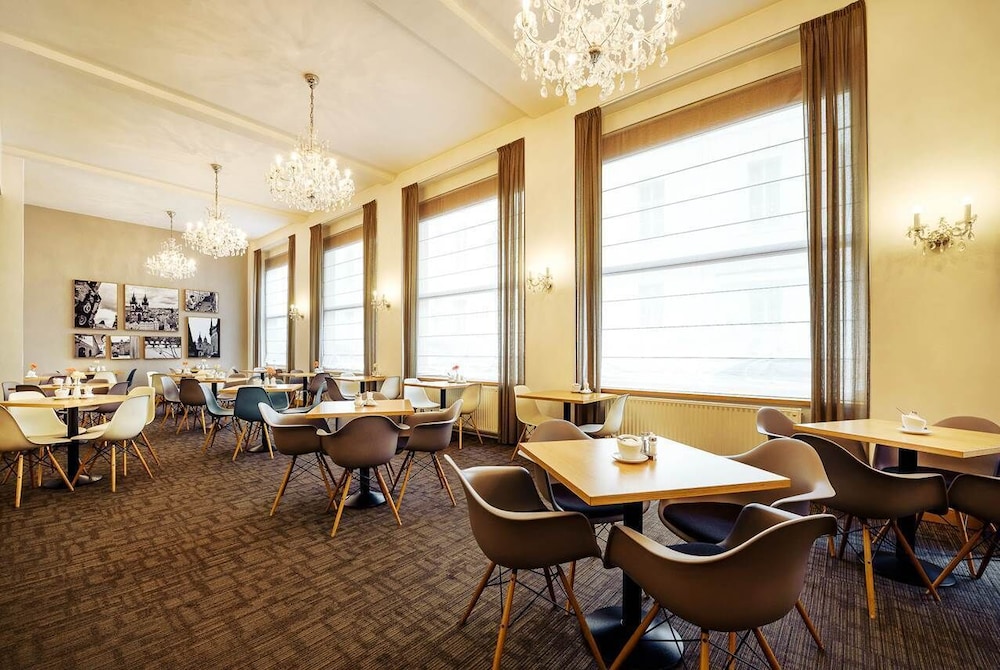 Central Hotel Prague — Restaurant & bars in Prague, Prague
