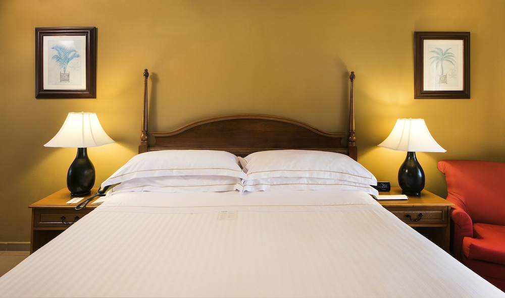 Occidental Caribe All Inclusive — Hotel rooms in Bavaro, La Altagracia