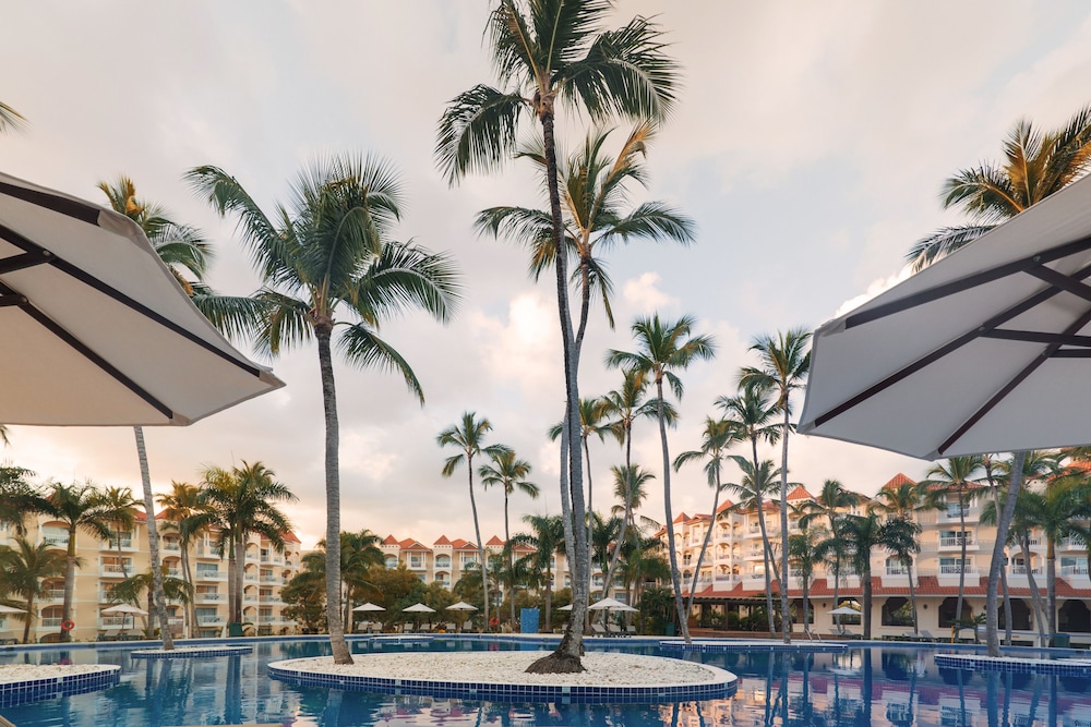 Occidental Caribe All Inclusive — Swimming pool in Bavaro, La Altagracia