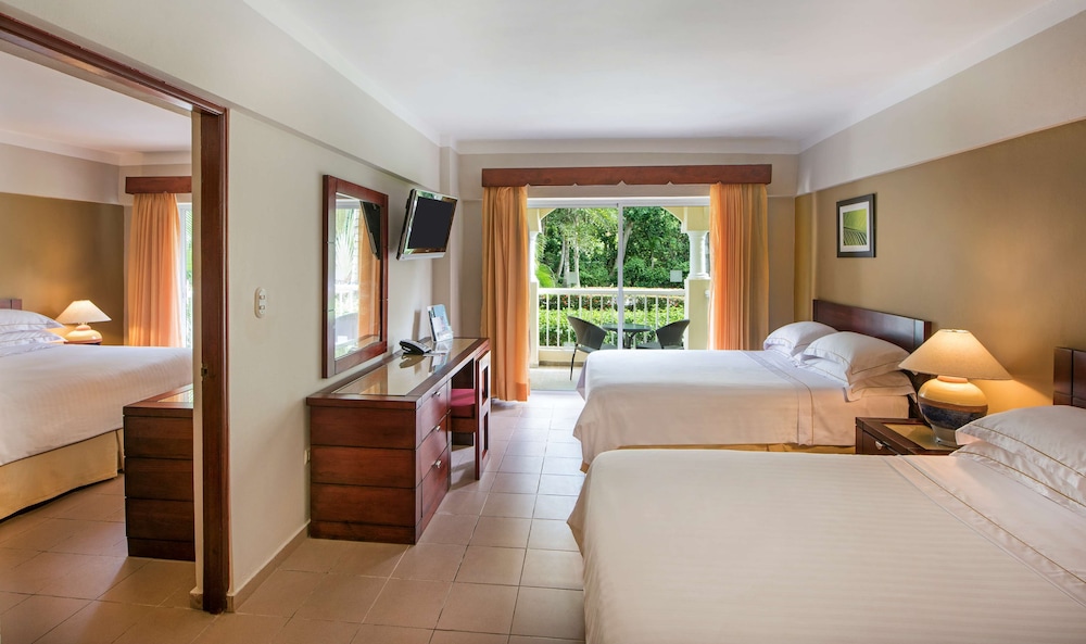 Occidental Caribe All Inclusive — Hotel rooms in Bavaro, La Altagracia