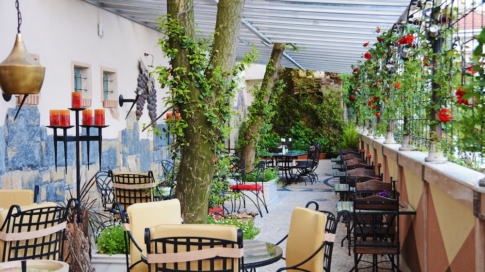 Antea Palace Hotel & Spa — Restaurant & bars in Istanbul, Istanbul