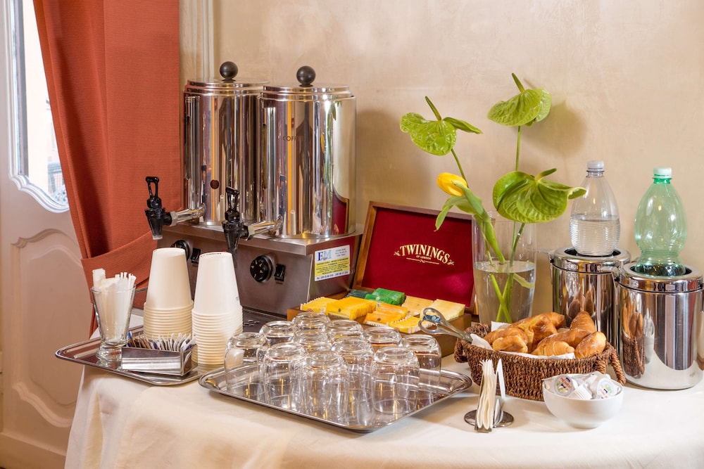 Best Western Hotel Astrid — Restaurant & bars in Rome, Lazio