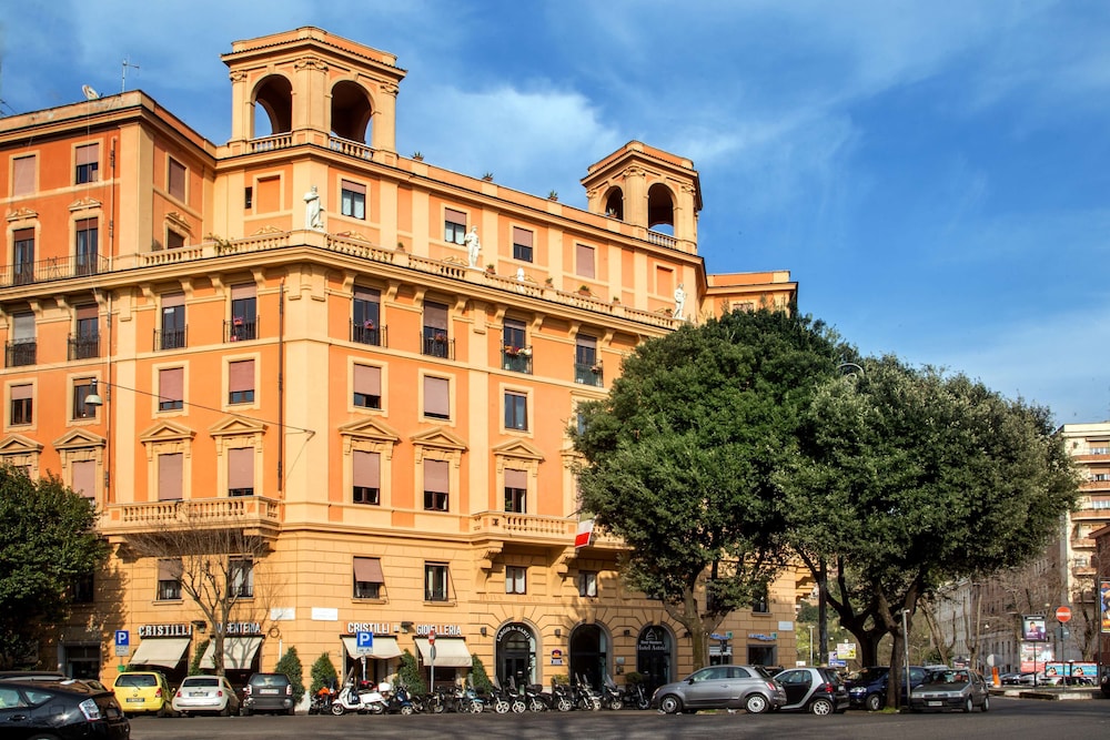 Best Western Hotel Astrid — Hotel building in Rome, Lazio
