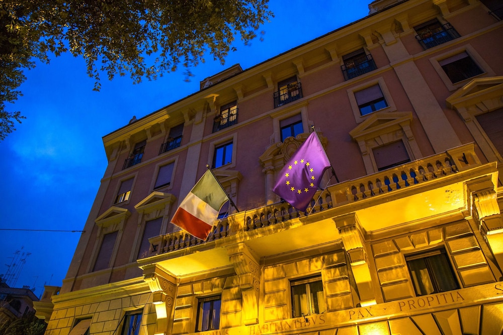 Best Western Hotel Astrid — Hotel building in Rome, Lazio