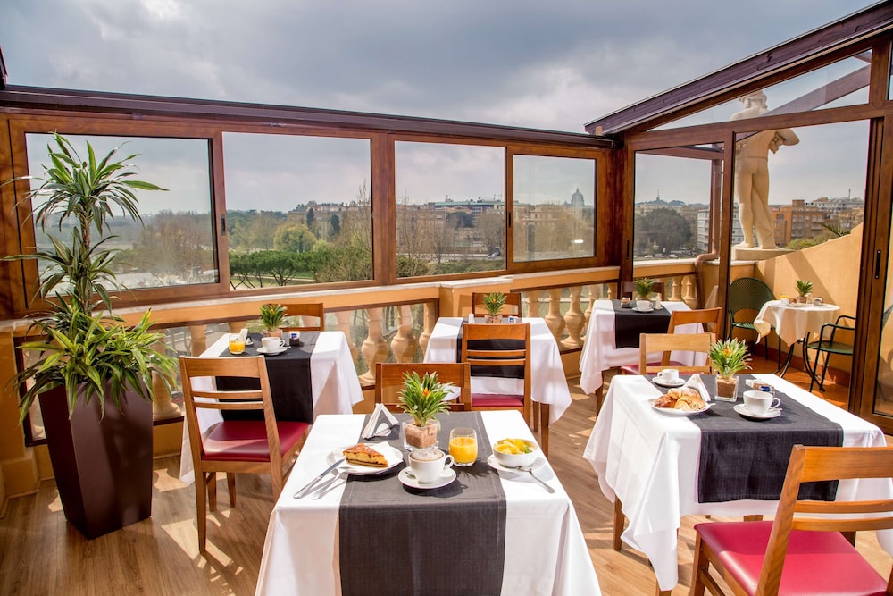 Best Western Hotel Astrid — Restaurant & bars in Rome, Lazio