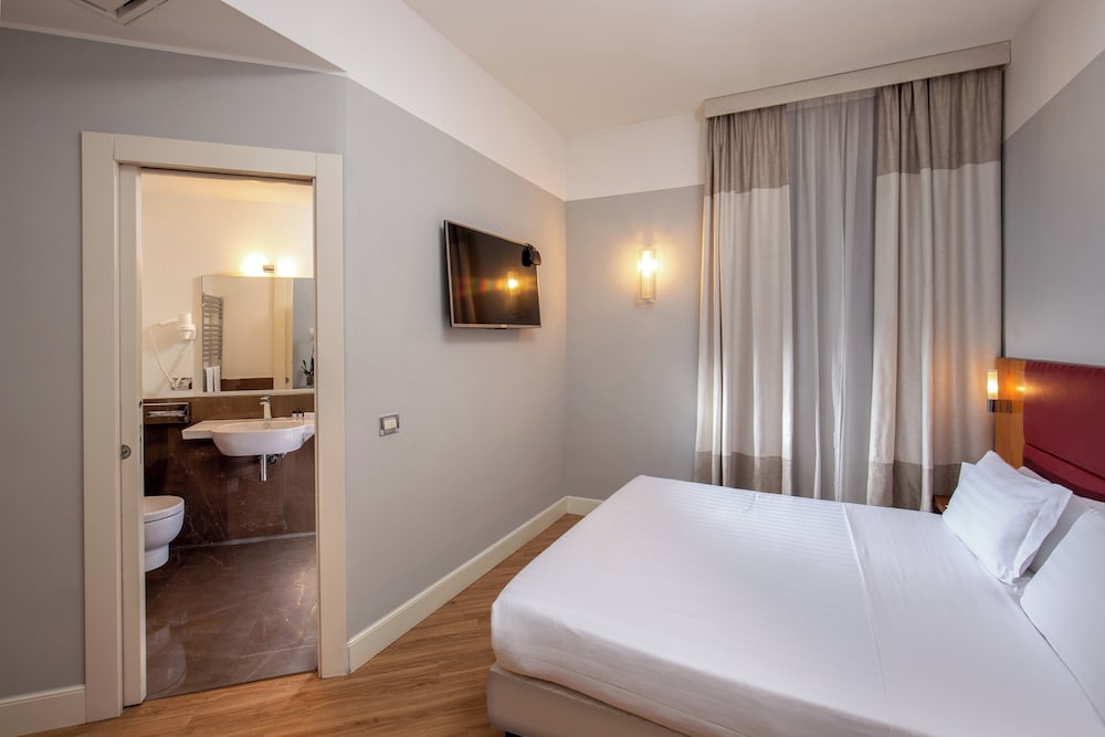 Best Western Hotel Astrid — Hotel rooms in Rome, Lazio