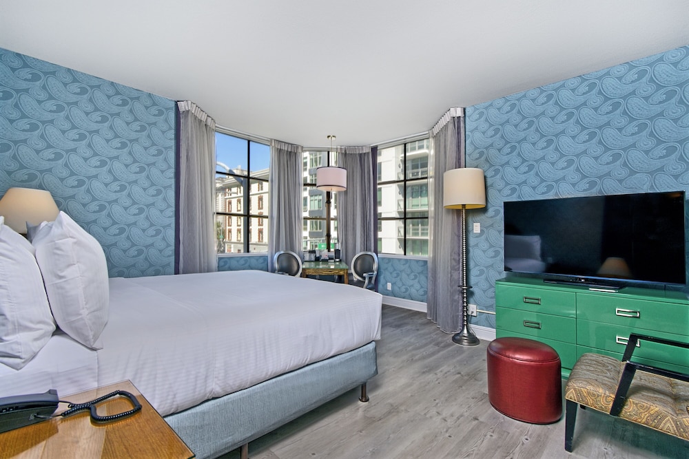 Hotel Fiona — Hotel rooms in San Francisco, California