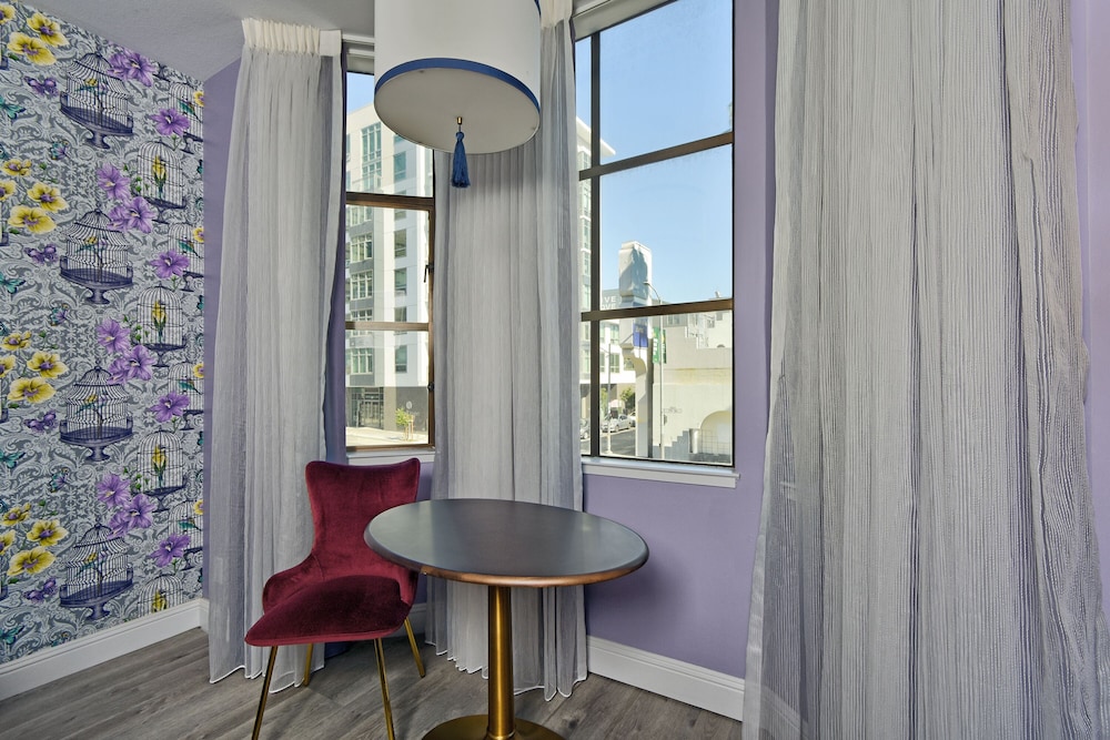 Hotel Fiona — Hotel rooms in San Francisco, California
