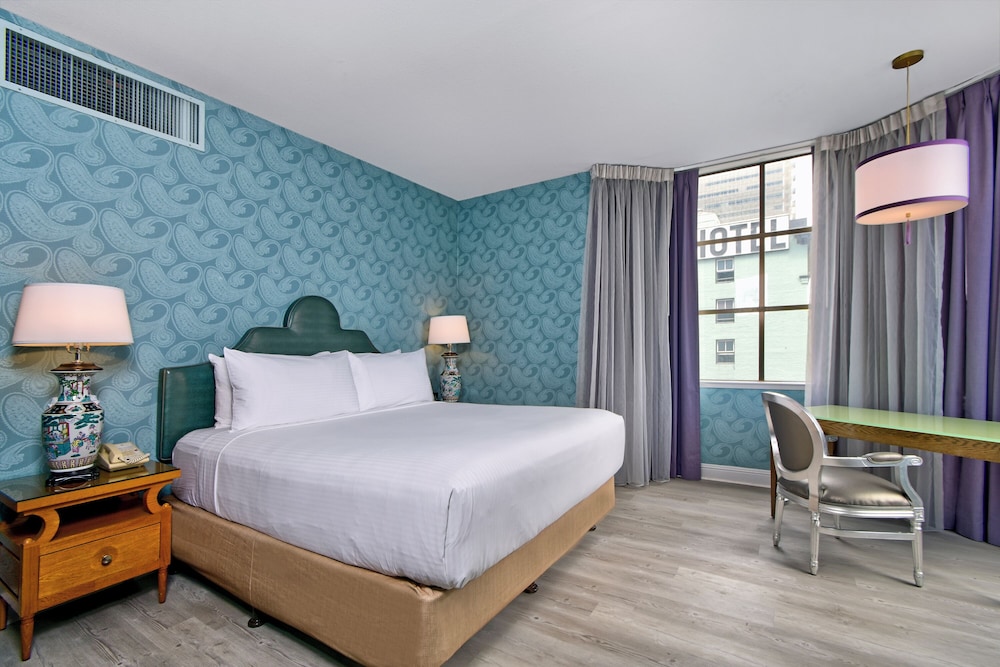 Hotel Fiona — Hotel rooms in San Francisco, California