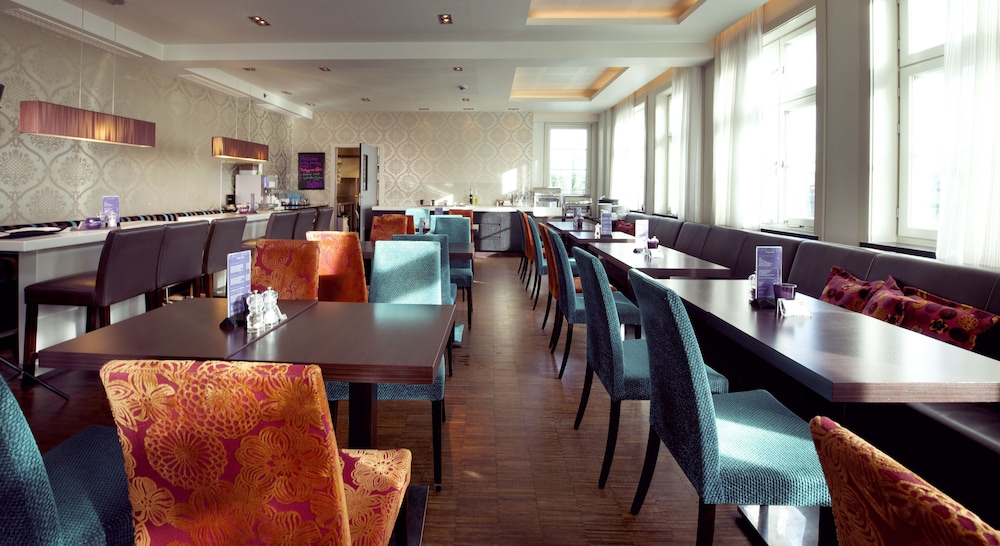 Home Hotel Folketeateret — Restaurant & bars in Oslo, Oslo