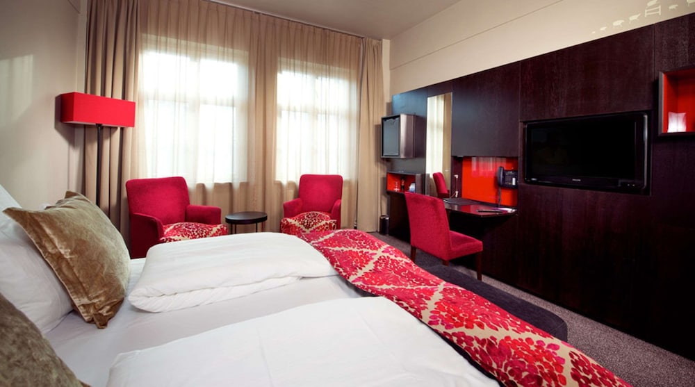 Home Hotel Folketeateret — Hotel rooms in Oslo, Oslo