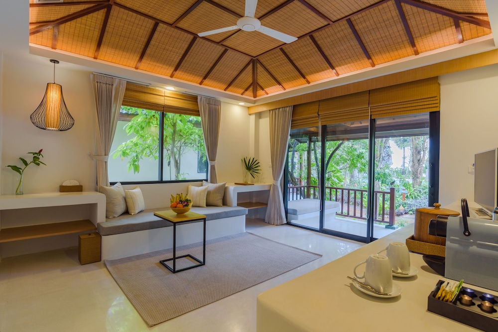 Paradise Beach Resort Samui — Hotel rooms in Mae Nam, Surat Thani