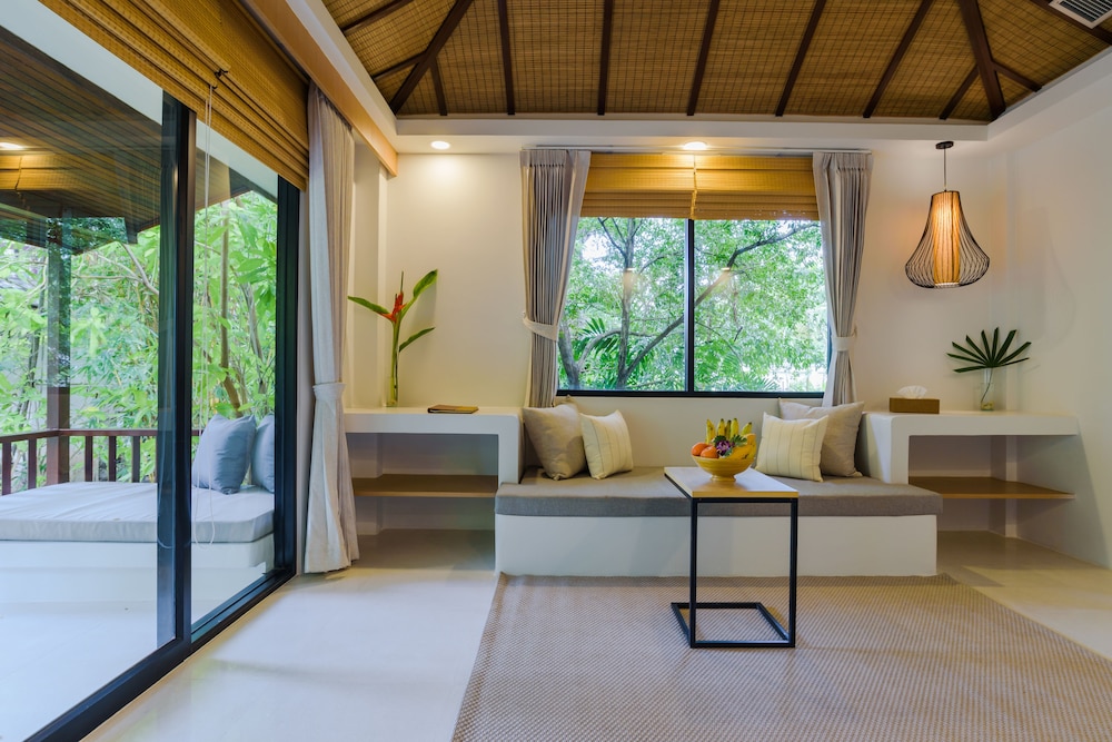 Paradise Beach Resort Samui — Hotel rooms in Mae Nam, Surat Thani