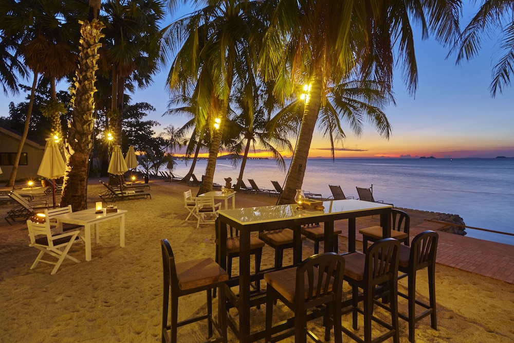 Paradise Beach Resort Samui — Restaurant & bars in Mae Nam, Surat Thani