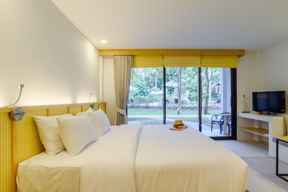 Paradise Beach Resort Samui — Hotel rooms in Mae Nam, Surat Thani