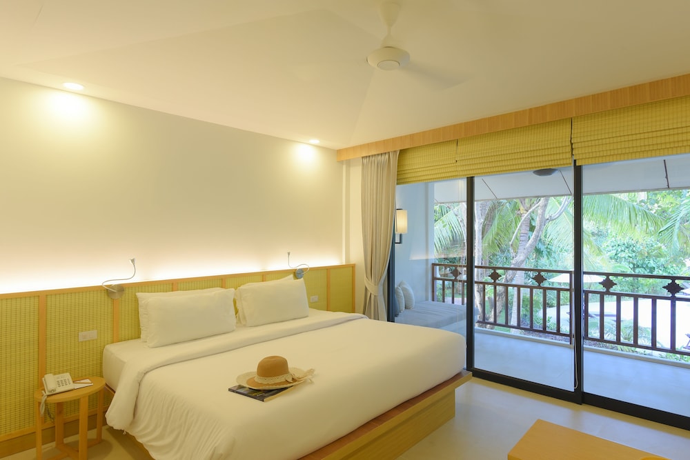Paradise Beach Resort Samui — Hotel rooms in Mae Nam, Surat Thani