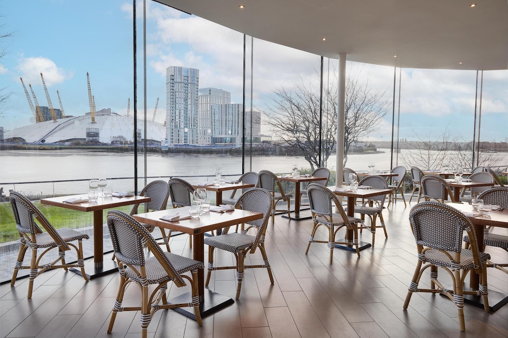 Radisson Blu Hotel, London Canary Wharf East - zdjęcie 4