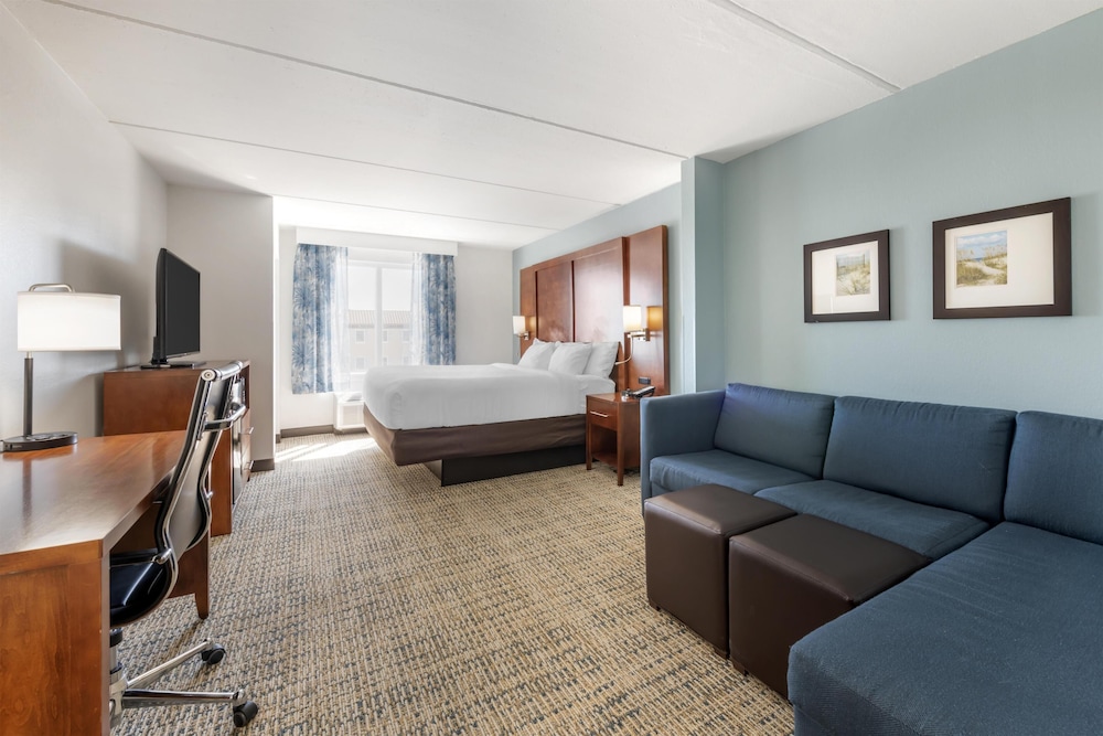 Surf and Sand, BW Signature Collection — Hotel rooms in Amelia Island, Florida