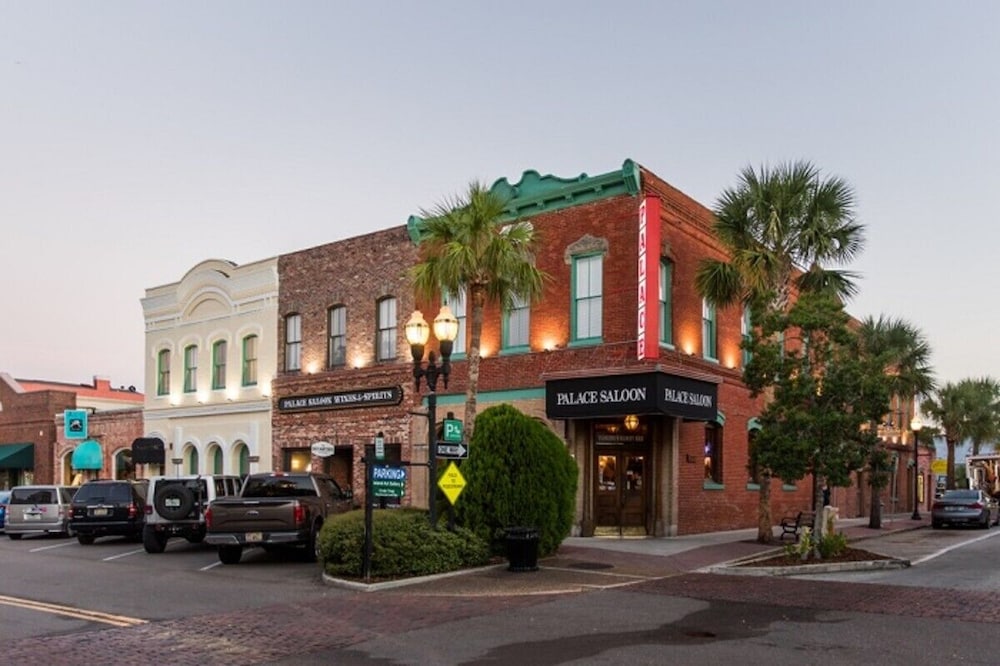 Surf and Sand, BW Signature Collection — Attractions in the area in Amelia Island, Florida