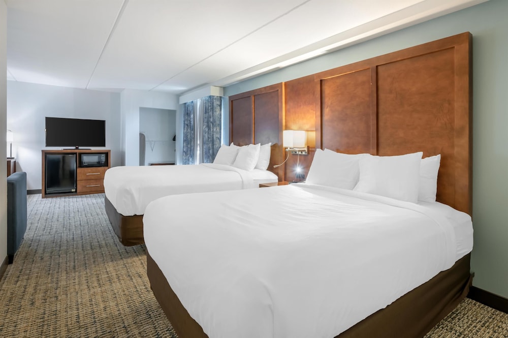 Surf and Sand, BW Signature Collection — Hotel rooms in Amelia Island, Florida