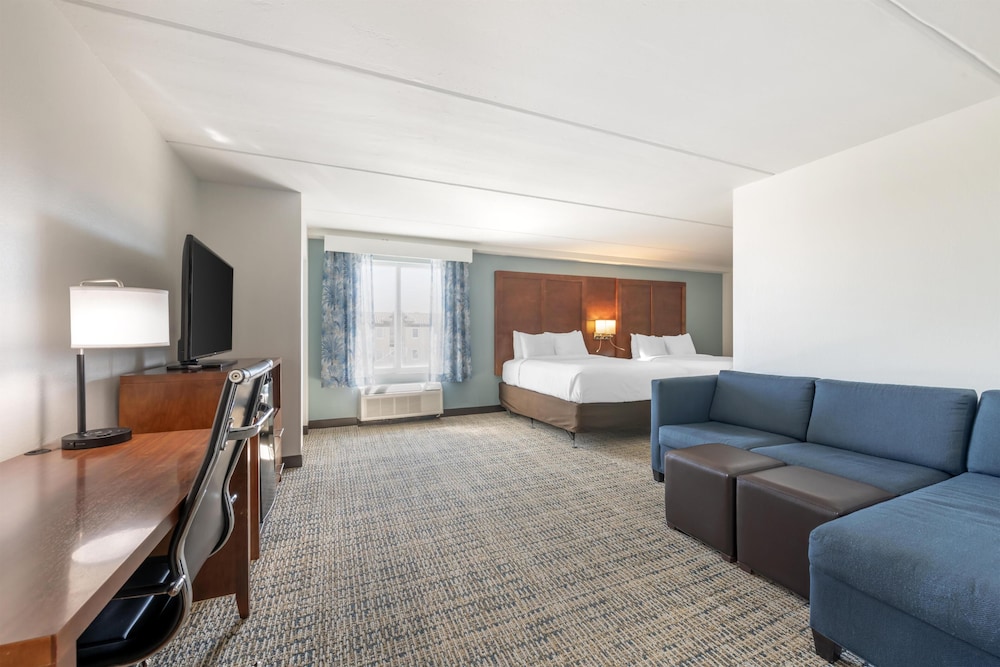 Surf and Sand, BW Signature Collection — Hotel rooms in Amelia Island, Florida