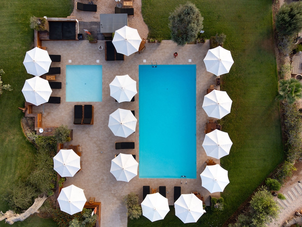 Casa Maca Hotel — Swimming pool in Ibiza Town, Balearic Islands