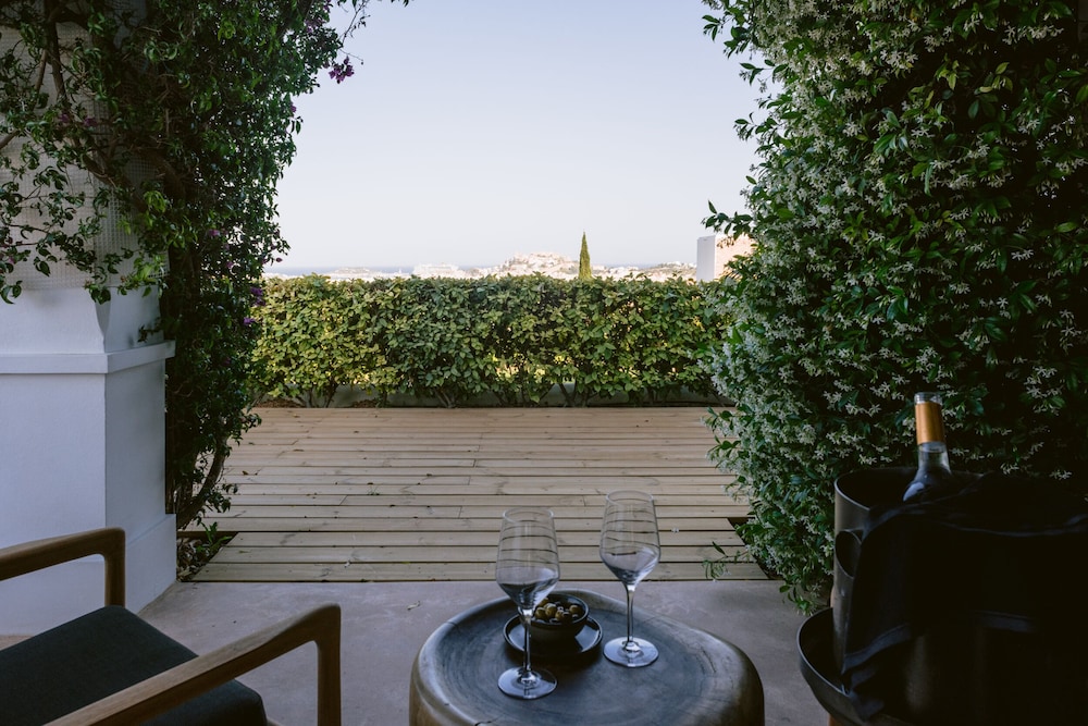 Casa Maca Hotel — Restaurant & bars in Ibiza Town, Balearic Islands
