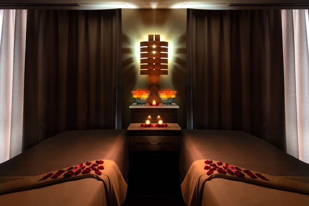 Eurostars Magnificent Mile — Spa in Chicago, Illinois