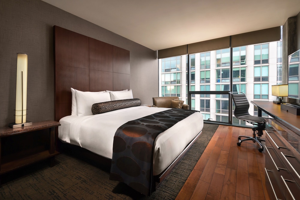 Eurostars Magnificent Mile — Hotel rooms in Chicago, Illinois
